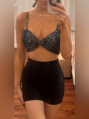 💕Hawaiian Flower Plumeria Floral Twist Crop Top with Black High Waisted Shorts💕